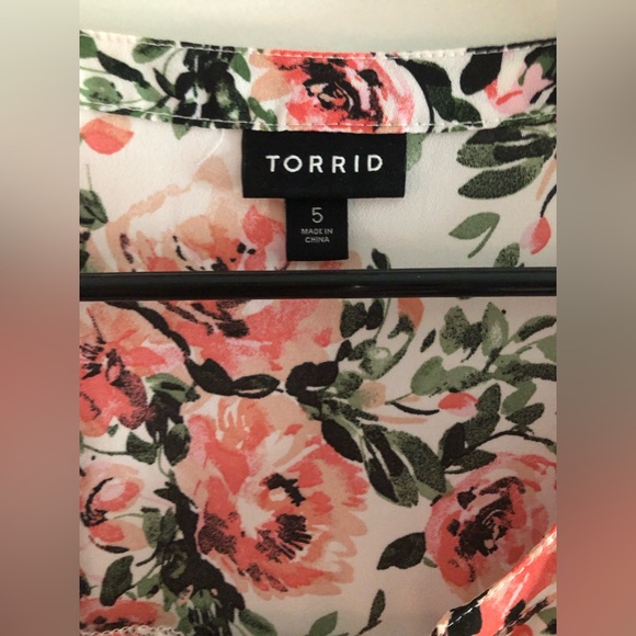 Torrid sz 5 Georgette Hi-Low Pullover Long Sleeve Blouse EUC - Picture 8 of 9